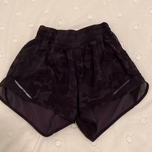Lululemon Hotty Hot Shorts